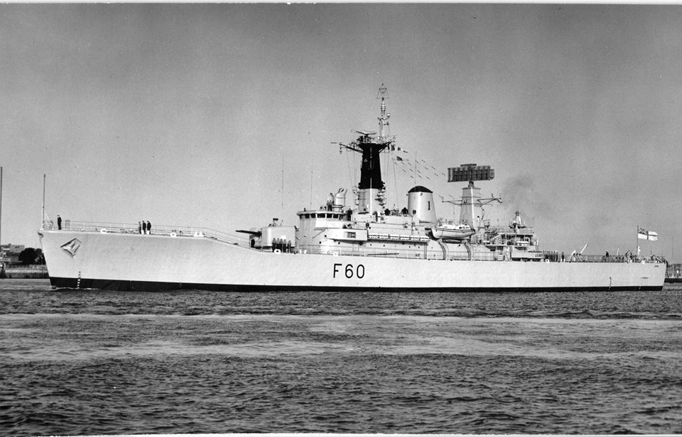 018 F60 HMS Jupiter.jpg