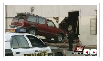 car_attending_church_husiache_batist_in_san_antonio_texas.png