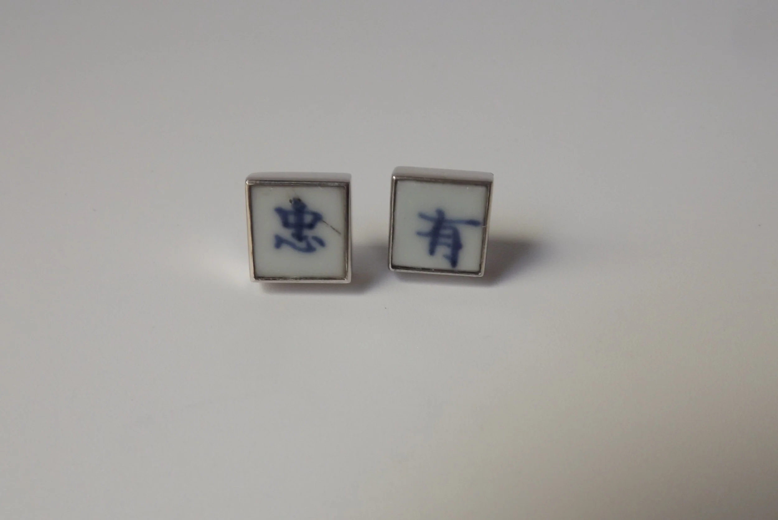 Chinese antique porcelain handmade sterling silver blue and white ear studs