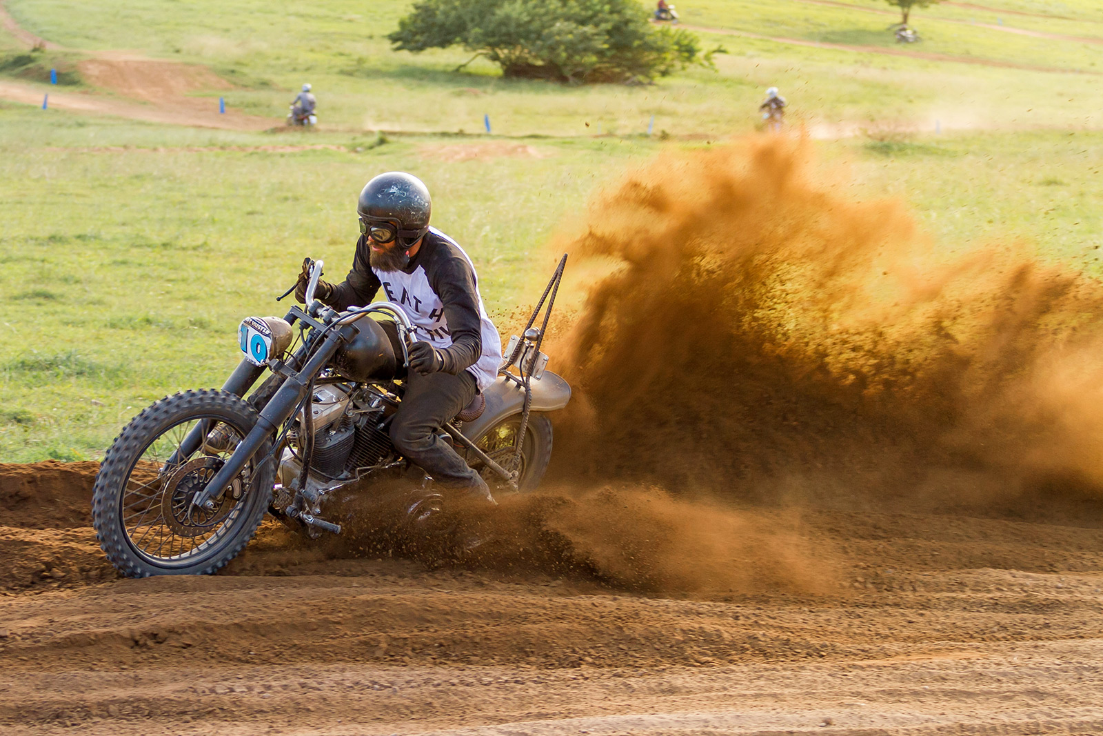 Jake “Valley Rat” Burn hammers his rigid framed Harley chopper through a turn. Photo:
Joe Sheppard
Normal
0
false
false
false
EN-US
X-NONE
X-NONE
/* Style Definitions */
table.MsoNormalTable
{mso-style-name:"Table Normal";
mso-tstyle-rowband-size:0;
mso-tstyle-colband-size:0;
mso-style-noshow:yes;
mso-style-priority:99;
mso-style-parent:"";
mso-padding-alt:0in 5.4pt 0in 5.4pt;
mso-para-margin:0in;
mso-para-margin-bottom:.0001pt;
mso-pagination:widow-orphan;
font-size:11.0pt;
font-family:"Calibri",sans-serif;
mso-ascii-font-family:Calibri;
mso-ascii-theme-font:minor-latin;
mso-hansi-font-family:Calibri;
mso-hansi-theme-font:minor-latin;
mso-bidi-font-family:"Times New Roman";
mso-bidi-theme-font:minor-bidi;}
Normal
0
false
false
false
EN-US
JA
X-NONE
/* Style Definitions */
table.MsoNormalTable
{mso-style-name:"Table Normal";
mso-tstyle-rowband-size:0;
mso-tstyle-colband-size:0;
mso-style-noshow:yes;
mso-style-priority:99;
mso-style-parent:"";
mso-padding-alt:0in 5.4pt 0in 5.4pt;
mso-para-margin:0in;
mso-para-margin-bottom:.0001pt;
mso-pagination:widow-orphan;
font-size:12.0pt;
font-family:"Cambria",serif;
mso-ascii-font-family:Cambria;
mso-ascii-theme-font:minor-latin;
mso-hansi-font-family:Cambria;
mso-hansi-theme-font:minor-latin;}
.