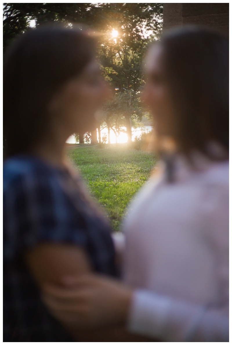 Kate-Alison-Photography-Astoria-Park-Engagement-Session_0015.jpg