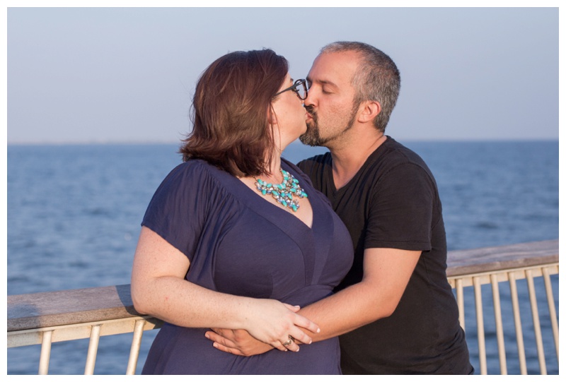 Kate-Alison-Photography-Coney-Island-Brooklyn-Engagement-Session_0009.jpg