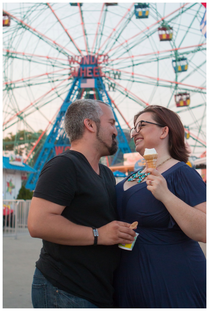 Kate-Alison-Photography-Coney-Island-Brooklyn-Engagement-Session_0017.jpg