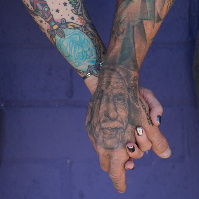 Kate-Alison-Photography-vegas-tattoed-arms-1.jpg