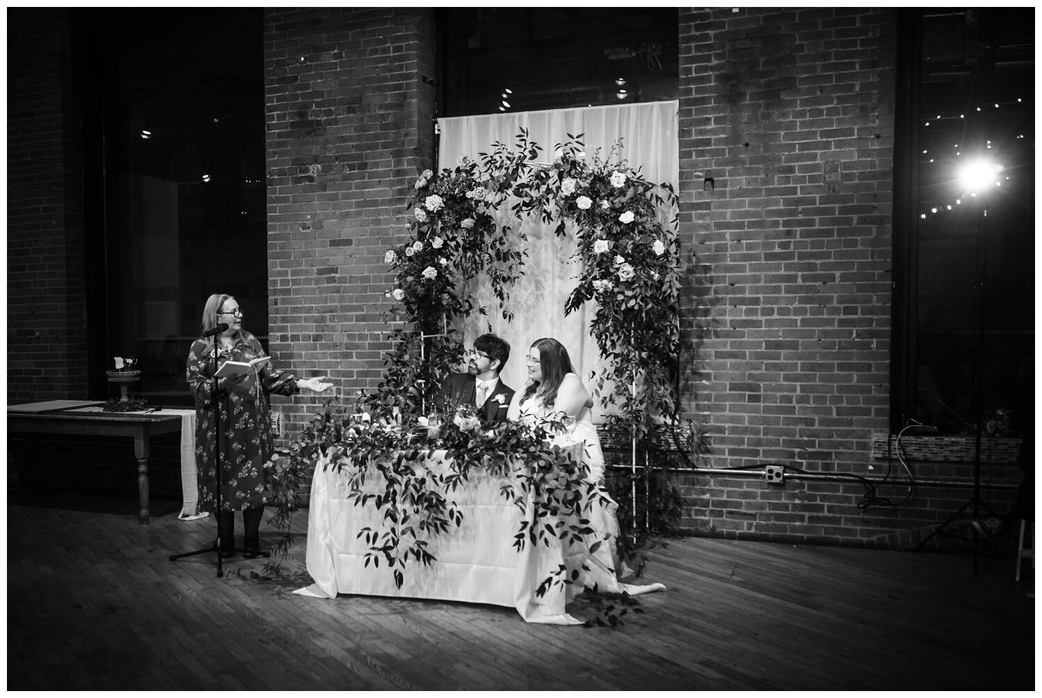 Kate-Alison-Photography-NYC-Dumbo-Loft-Winter-Wedding_0018.jpg