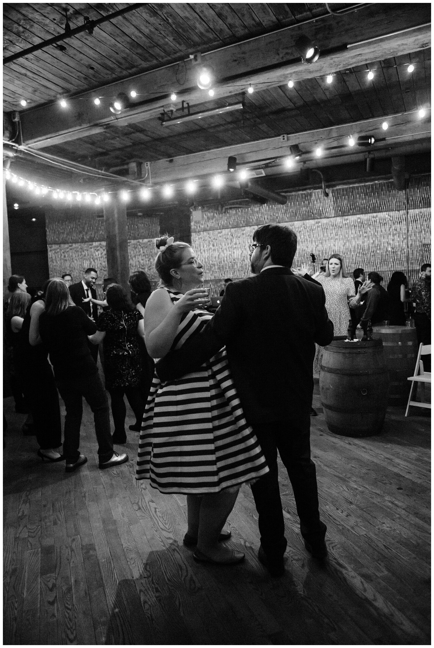 Kate-Alison-Photography-NYC-Dumbo-Loft-Winter-Wedding_0045.jpg