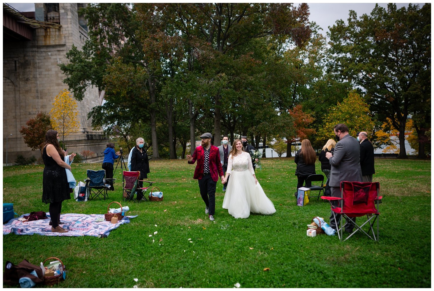 Kate-Alison-Photography-NYC-Astoria-Microwedding_0028.jpg