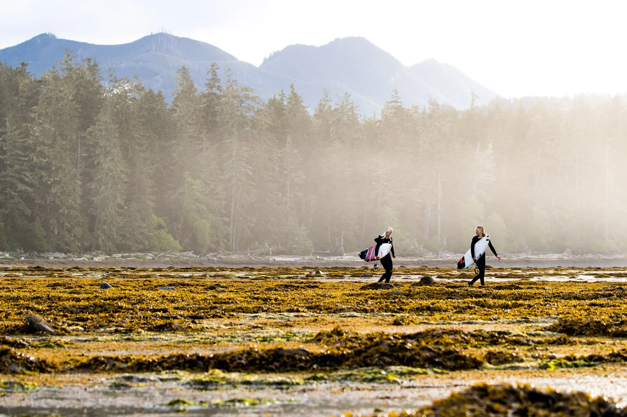  It's always funny to cruise with teenage girls, in this case, the Olin sisters. Sitting by the fire, eyes fixed on the spot and a howl of joy with each wave. Watching them surf gives an insight intriguing part of the "nature versus nurture" debate. 
