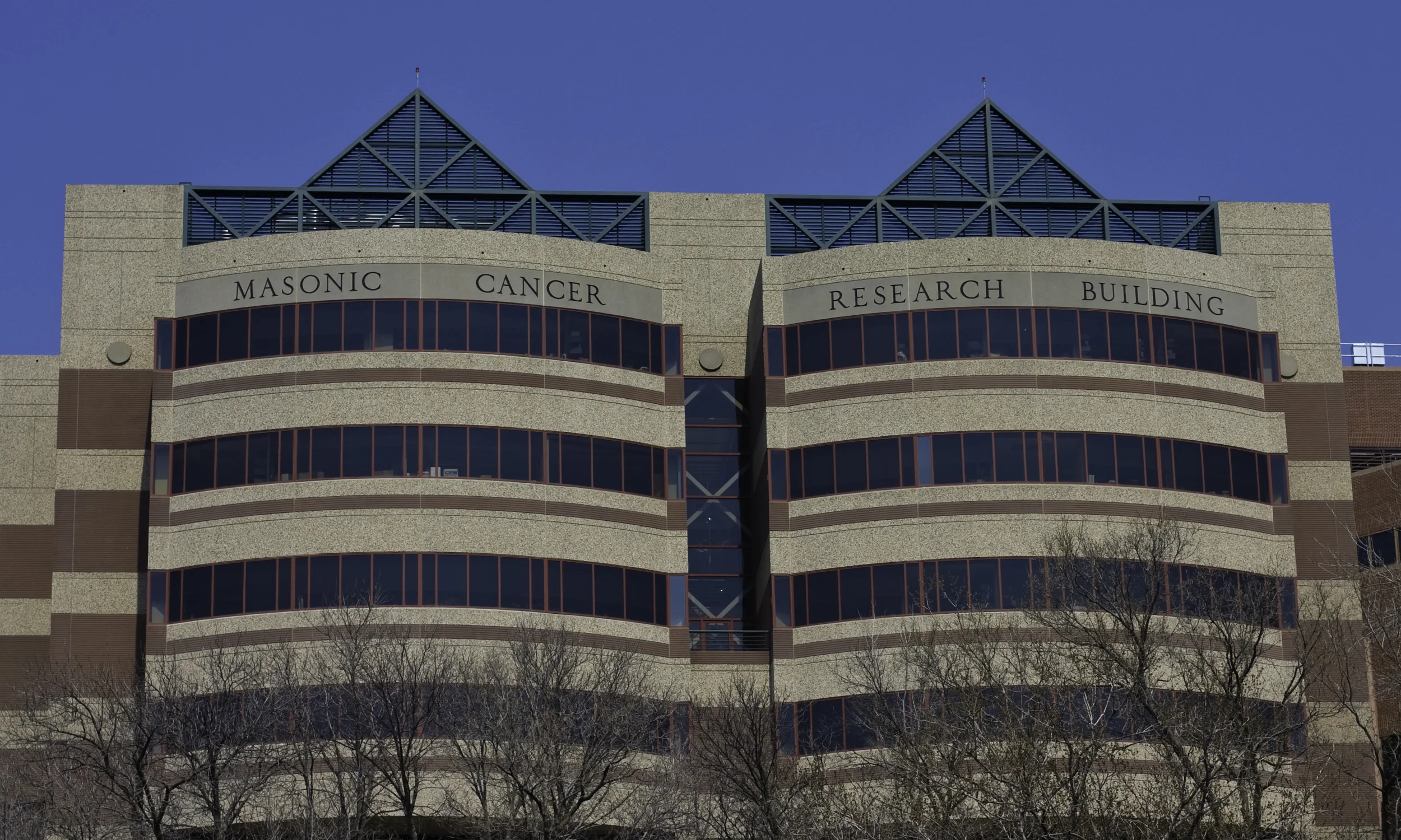 umn cancer building.jpg