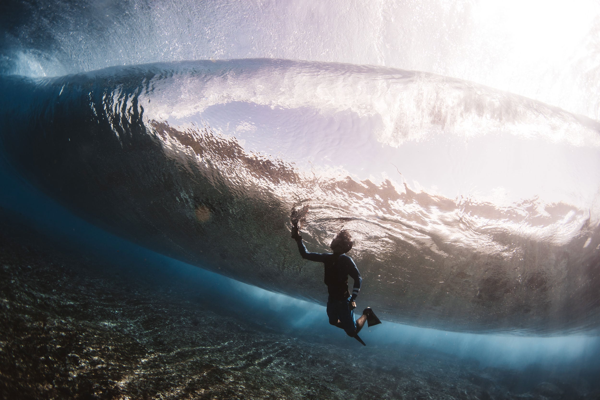 surf photographer pipeline - matt porteous 