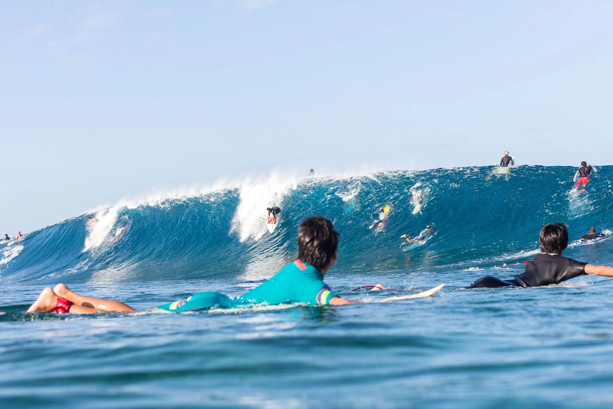 one of a set pipeline surfer riding a perfect wave on Oahu north shore, pipe surfing water photographer canon surf photos hawaii elnino swell natgeo travel surfline below the waves hawaii winter elnino 2016 surfermagazine, free surf. 