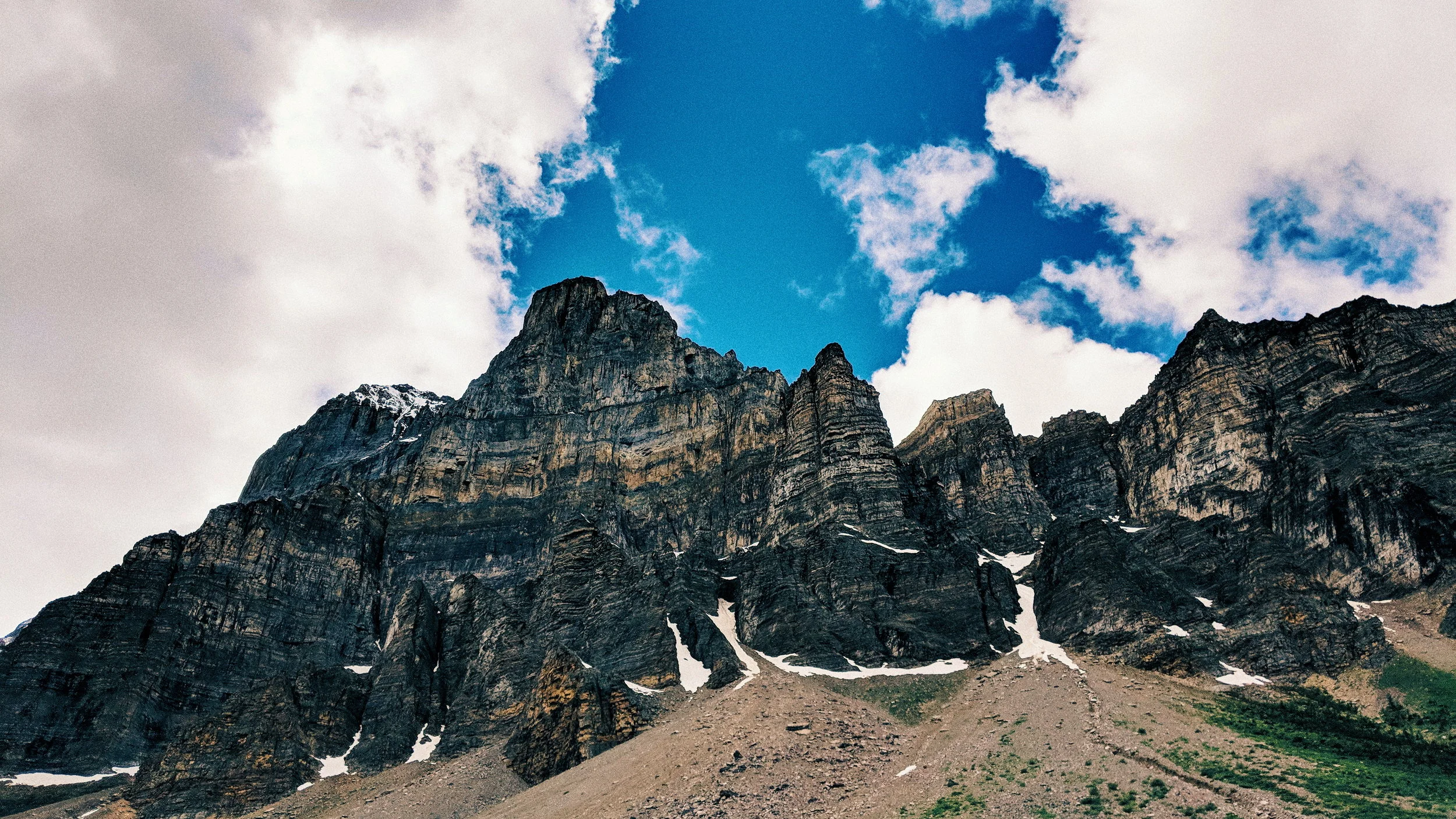 Mountains at Consolation Lakes
