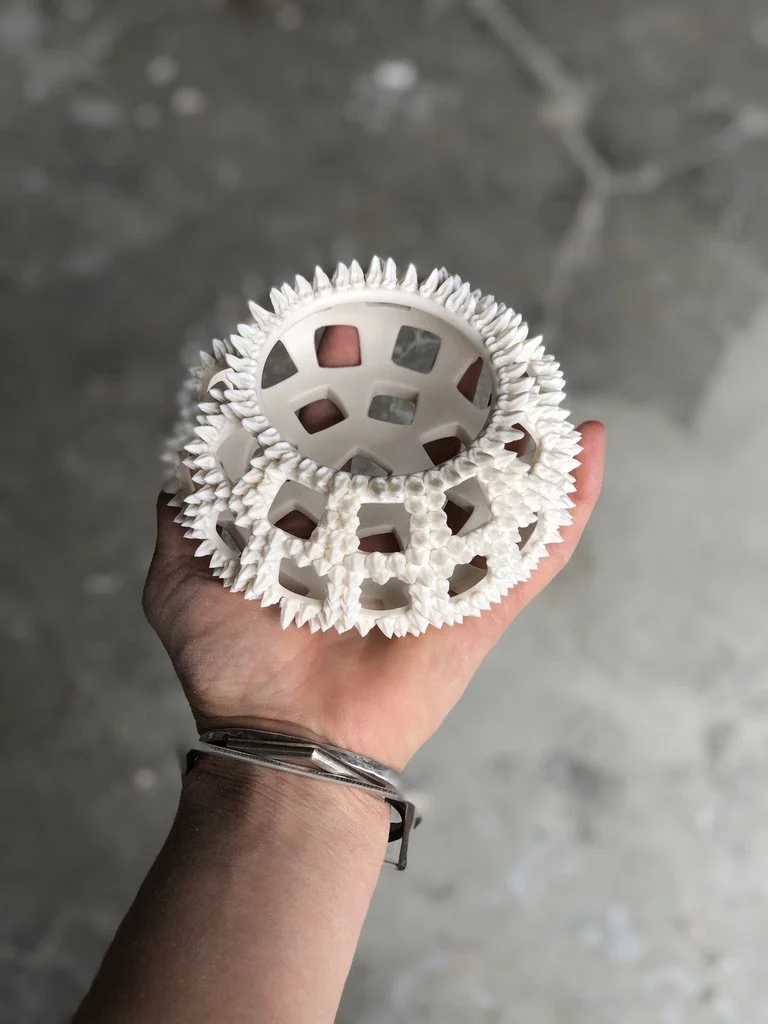 Pod~ white, large square, spiny texture