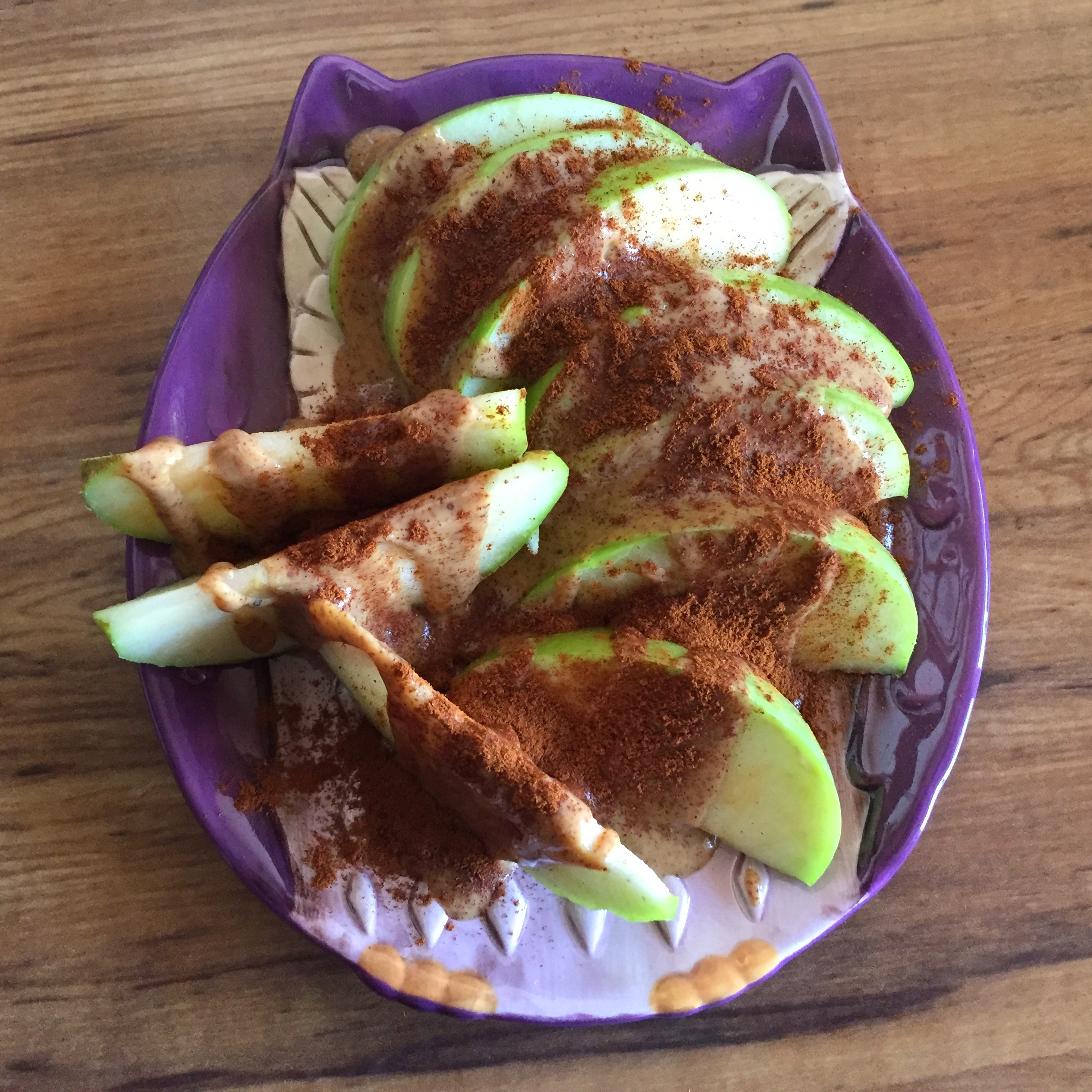 Green Apple and Almond Butter with Cinnamon - 1