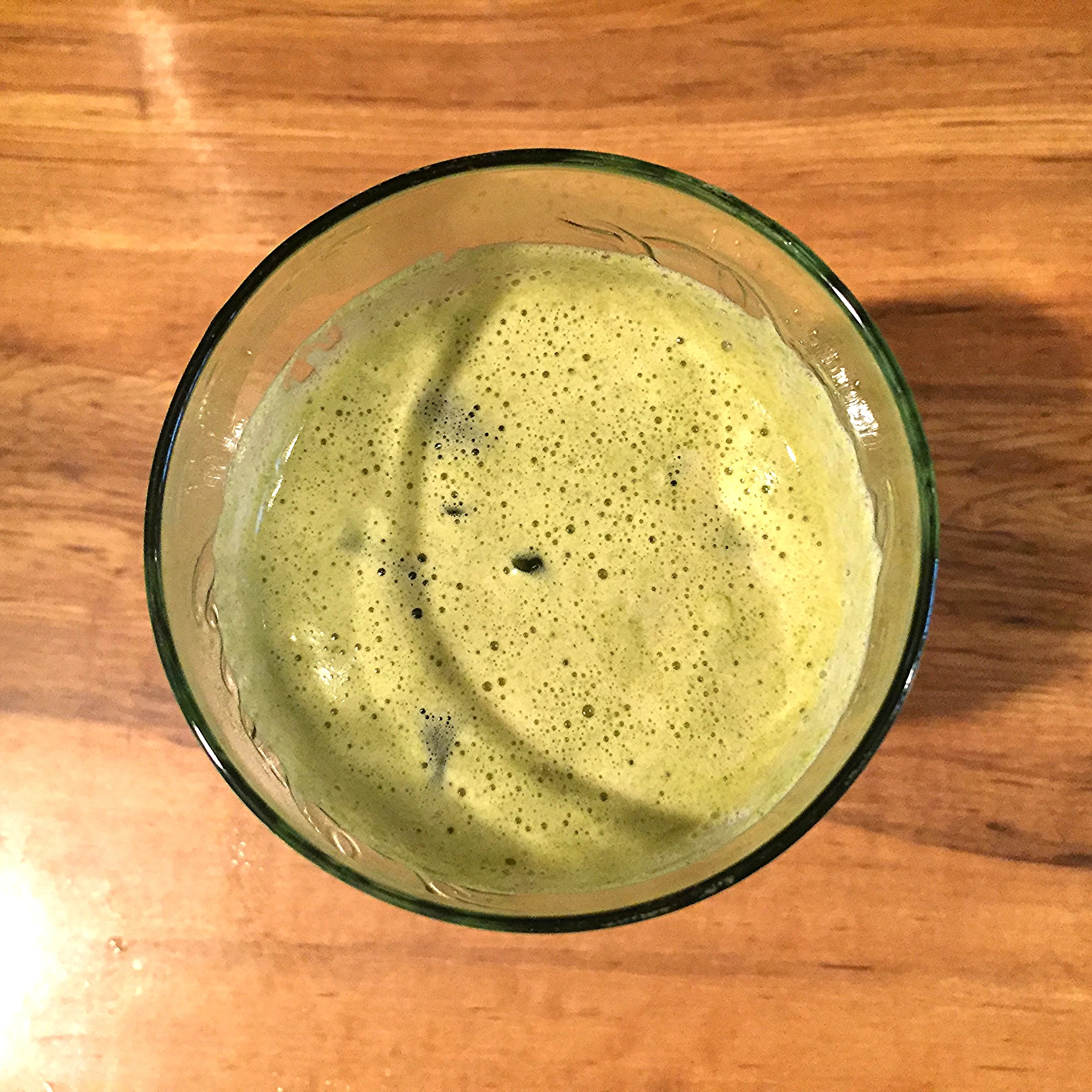 Apple, celery and carrot juice creates a nice layer of foam