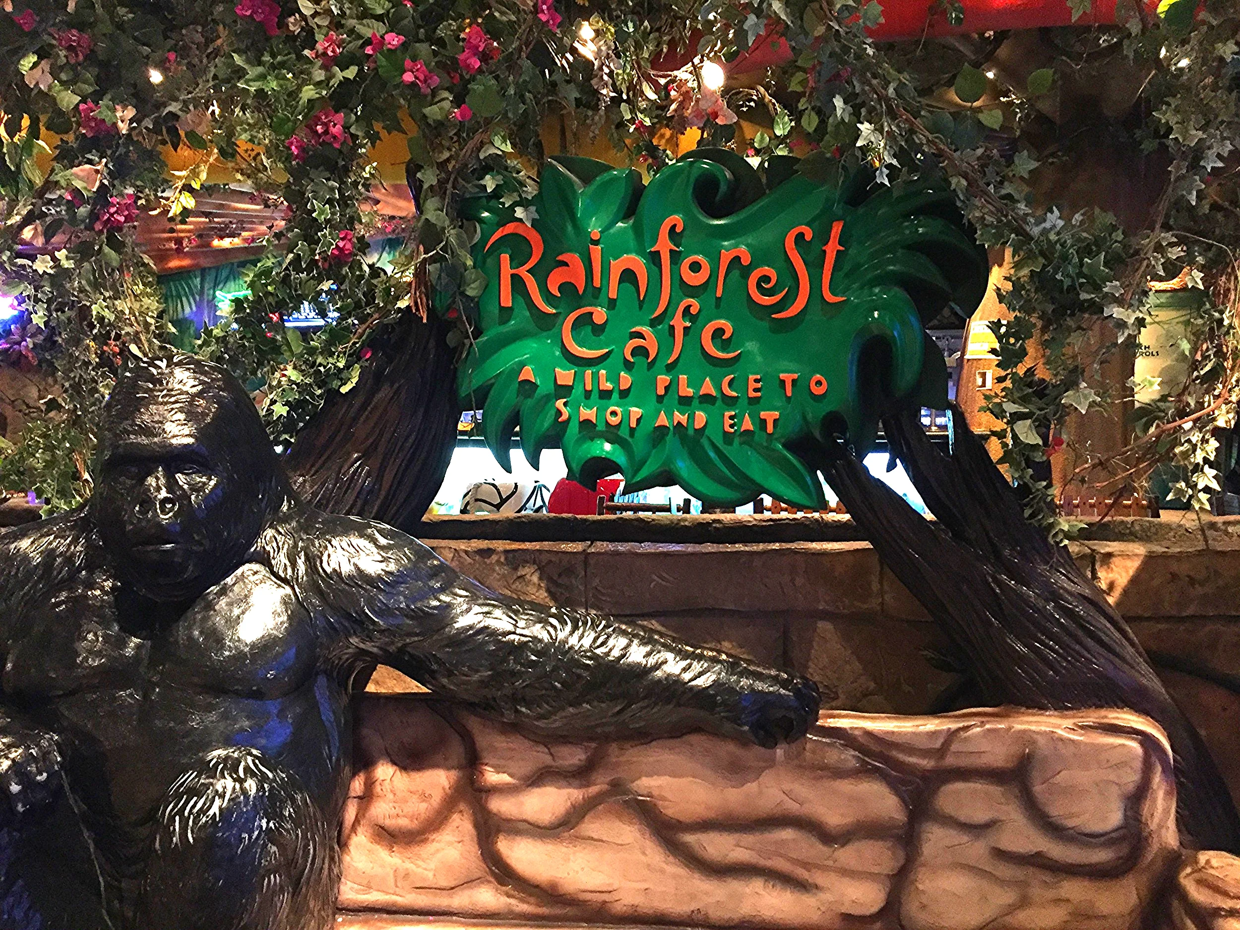 Vegan-friendly Rainforest Cafe in Downtown Disney