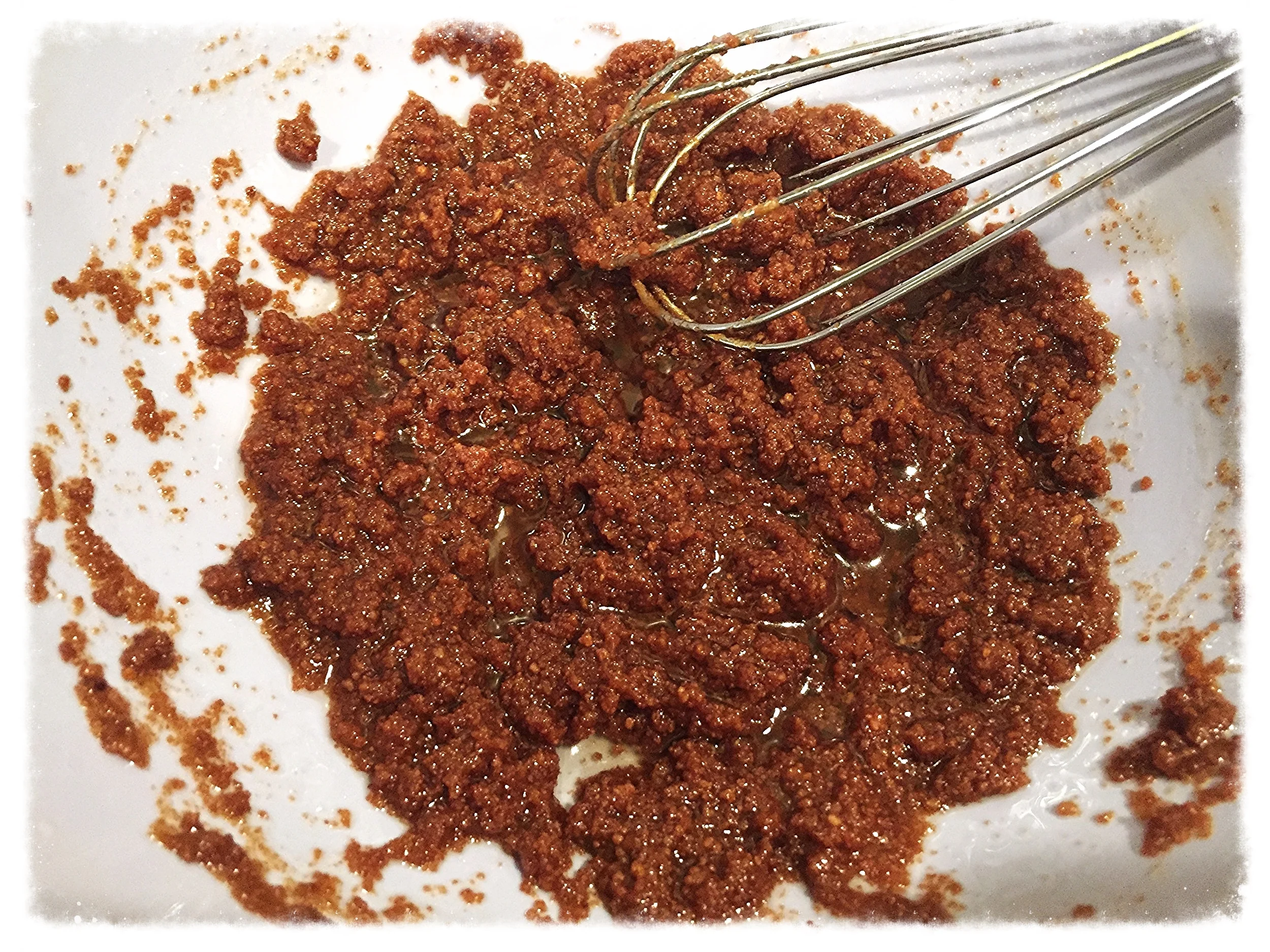 Step 4: Mix sugar, oil and vanilla extract