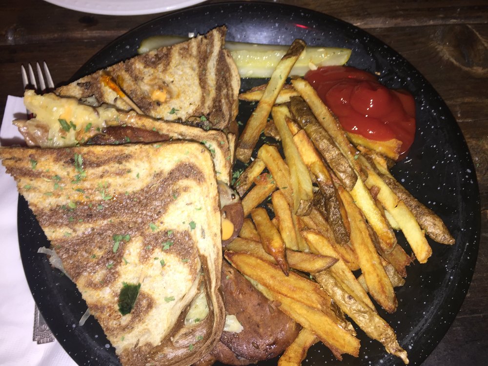 Reubender (vegan Reuban sandwich) from Highline Bar