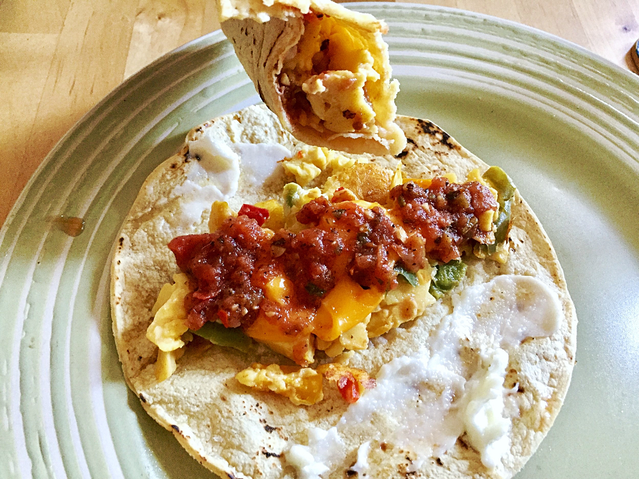 Vegan scrambled egg taco