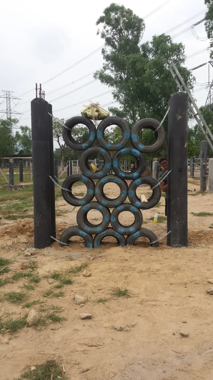 Tire wall for Jele and Wassana
