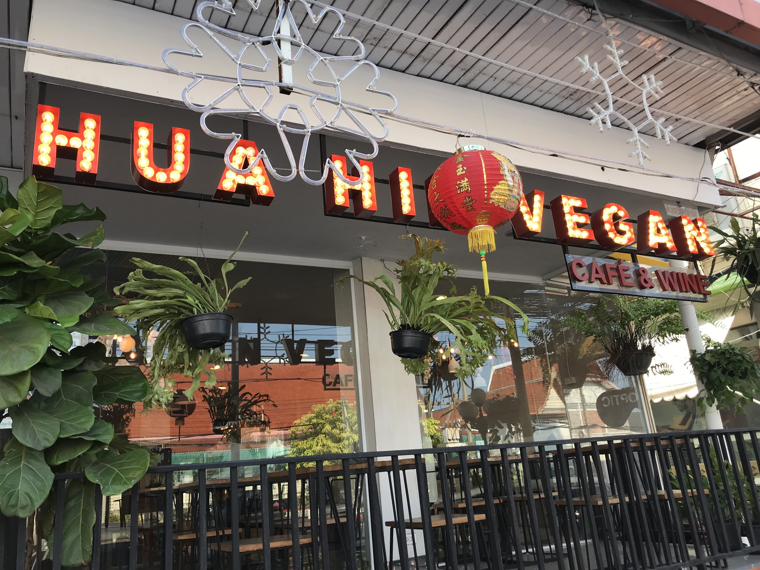 Hua Hin Vegan Cafe & Wine