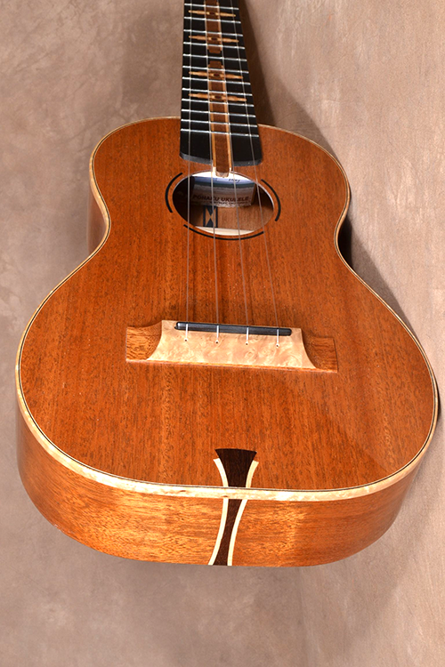 Deco Tenor Mahogany 03-web.png