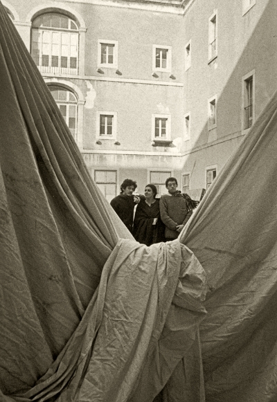 Luís Barreira ESBAL, 1983 Pedro Cavalheiro, Catarina Baleiras e Mariano Piçarra Fotografia Gelatin-Silver Print 18x24 cm
