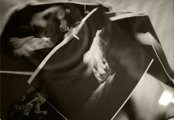 Luís Barreira " work in progress " - banho, 1991 Fotografia Gelatin-Silver Print série: revelação*