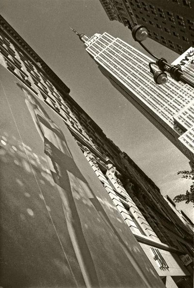 Luís Barreira Taller than... NY, 2002 Fotografia Gelatin Silver print