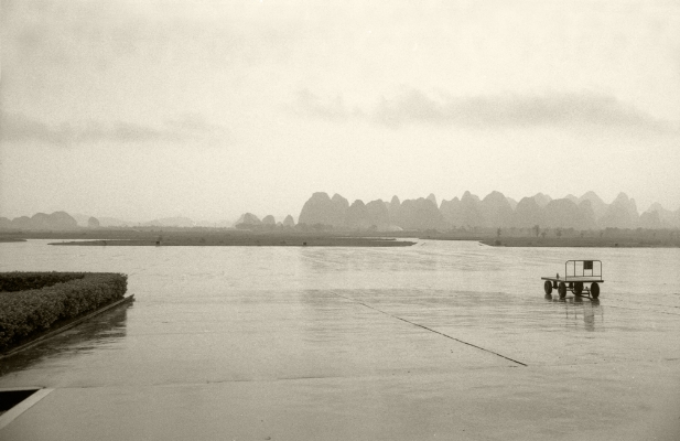 Luís Barreira Guilin airport, 1996 Fotografia Gelatin Silver print