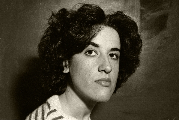 Luís Barreira Maria Joaquina Barreira (sister) Portela, 1986 Fotografia Gelatin Silver print Série: album