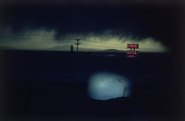 Ernst Haas Western Skies Motel, Colorado, 1977 créditos: site oficial