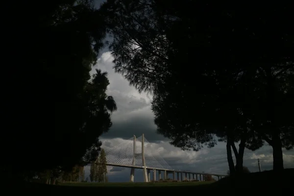 Luís Barreira Ponte Vasco da Gama (today) Lisboa, 2016 Fotografia Série: Ponte Vasco da Gama