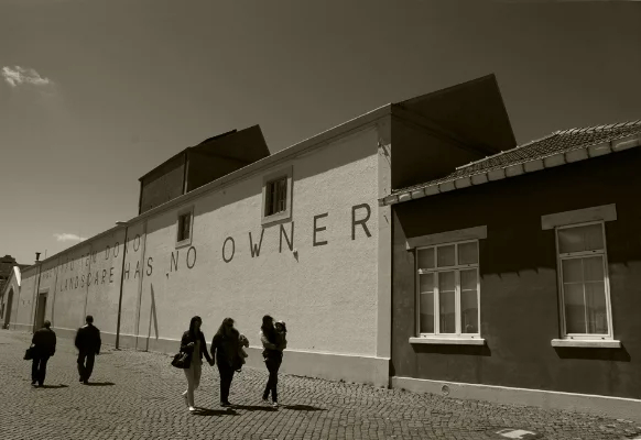 Luís Barreira "Landscape has no owner" Belém, Lisboa Fotografia Série: Lisboa arquivo: 05_0049, 2012