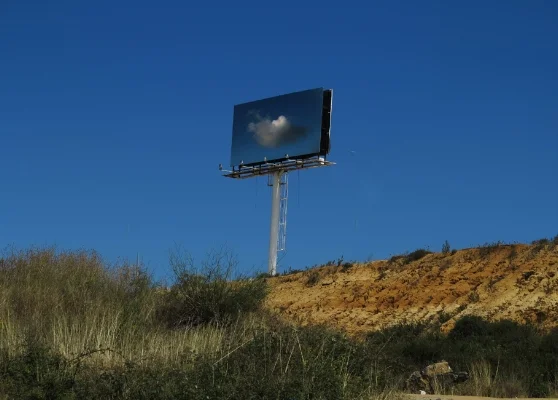Luís Barreira cloud, 2013 Fotografia série: empty space arquivo: 06_2591, 2013 