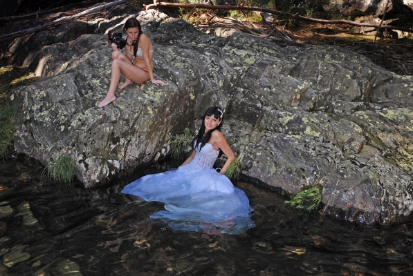 Luís Barreira " trash dress ", 2012 Viana do Castelo Fotografia série: Street Photography arquivo: 08_0613, 2012