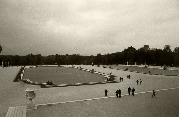 Luís Barreira Versailles , 1989 Fotografia Gelatin Silver print serie: street photography arquivo: F_066_6089, 1989