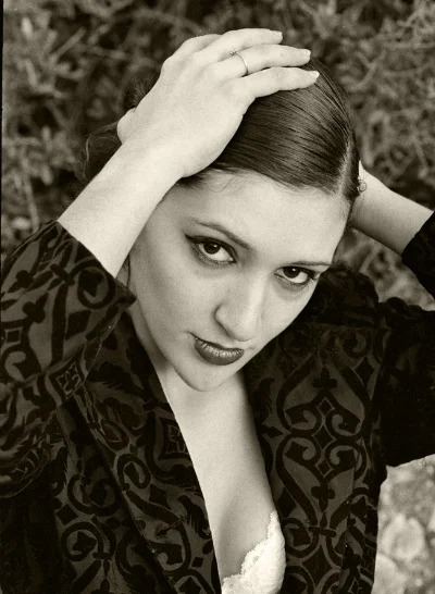 Luís Barreira Susana, 98 Fotografia Gelatin Silver print serie: portraits arquivo: 1998_FOLIO_356_8738