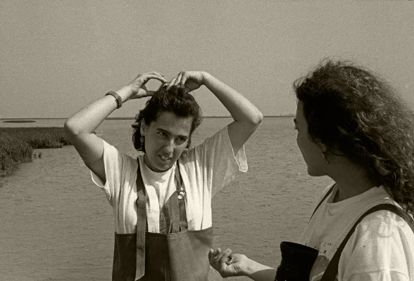 Luís Barreira Biólogas Teresa e Carmo Rio Tejo - Pancas, 1993 fotografia arquivo: F_164_11115, 1993
