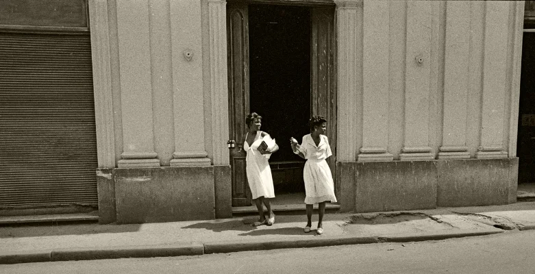 Luís Barreira Havana, 1997 Fotografia Gelatin Silver print Série: CUBA'97 Exposição na Galeria Imargem - Almada, 1999 Publicação em Livro (Depósito Legal 144 759/99) arquivo: F_311_7278, 1997
