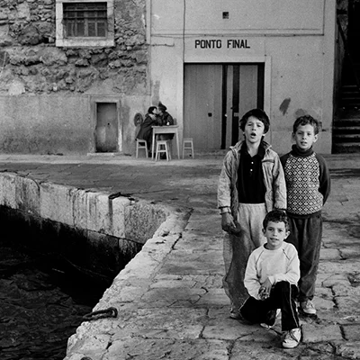 Luís Barreira KISS - Ponto Final, Almada, 1991 Fotografia Gelatin Silver print