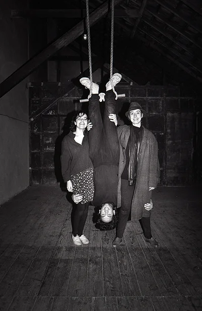 Luís Barreira Leonor Alcácer, José Meireles e Maria João Luís Lisboa, 1989 série: Fotografia Gelatin Silver print arquivo: 1989_FOLIO_075_15675