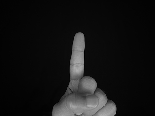 Luís Barreira finger, 2019 série: palavras nuas Fotografia arquivo: 2019_05_14_IMG_0955