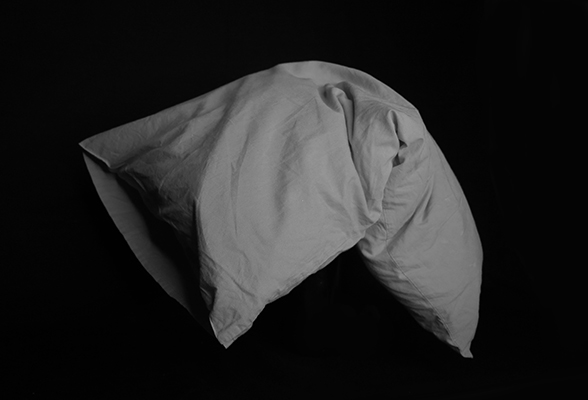 Luís Barreira s/título, 2019 série: palavras nuas Fotografia arquivo: 2019_05_17_IMG_1090 col.: Arq. Pedro Trindade (1/3 tiragem)