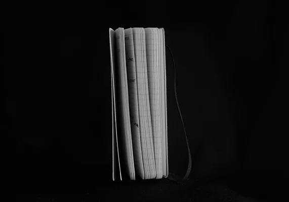 Luís Carvalho Barreira unread, 2019 série: palavras nuas Fotografia arquivo: 2019_05_29_NK2_4838 câmara: Nikon D800