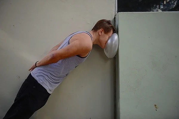 &ldquo;retratos improv&aacute;veis&rdquo;, 18
📸 @lcbphotos