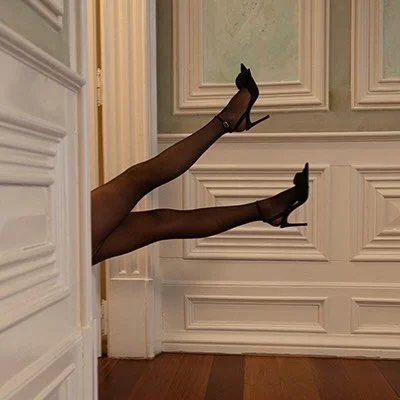 Funtastic 25
💃🏻 @luna_ines__ 
📸 @lcbphotos