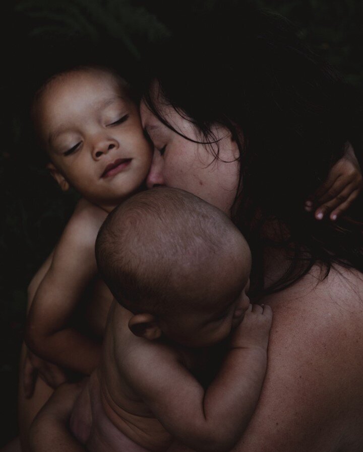 Veronique, Jawad &amp; Zayan, 2020⠀⠀⠀⠀⠀⠀⠀⠀⠀
.⠀⠀⠀⠀⠀⠀⠀⠀⠀
.⠀⠀⠀⠀⠀⠀⠀⠀⠀
.⠀⠀⠀⠀⠀⠀⠀⠀⠀
.⠀⠀⠀⠀⠀⠀⠀⠀⠀
.⠀⠀⠀⠀⠀⠀⠀⠀⠀
.⠀⠀⠀⠀⠀⠀⠀⠀⠀
.⠀⠀⠀⠀⠀⠀⠀⠀⠀
.⠀⠀⠀⠀⠀⠀⠀⠀⠀
.⠀⠀⠀⠀⠀⠀⠀⠀⠀
.⠀⠀⠀⠀⠀⠀⠀⠀⠀
#nature #motherhood #motheranddaughter #mereetfille #parentalite #portrait #family #familyphotog