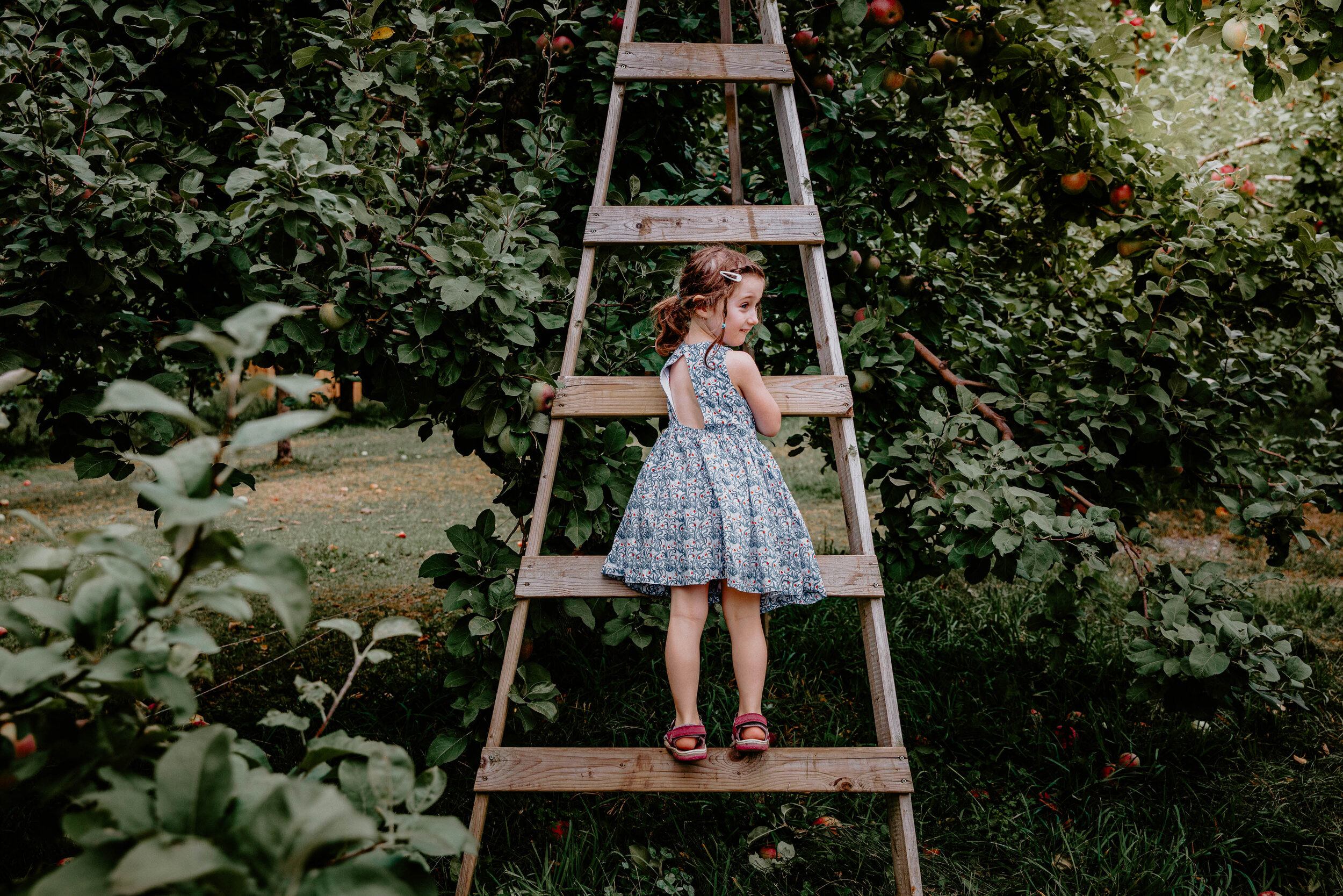 photographe-de-famille-séance-photo-enfants-lifestyle-spontané-naturel-Varennes-15.jpg