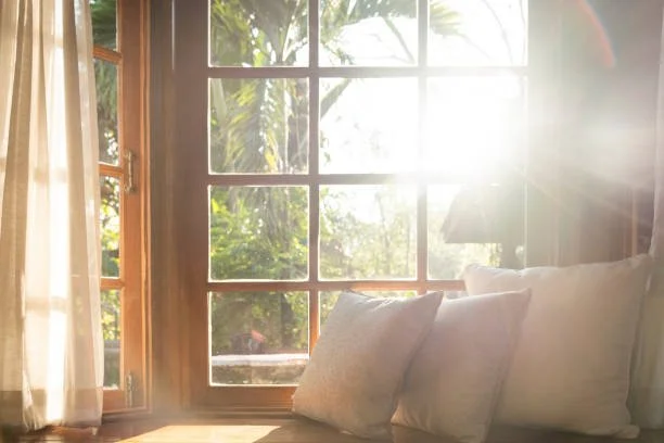 What Reiki Actually Feels Like (And Why It’s Different For Everyone)